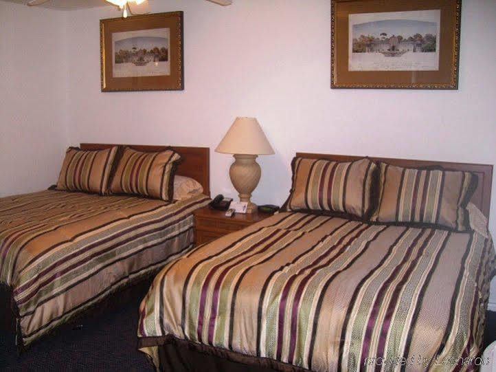 Hempstead Country Inn & Suites Exterior foto
